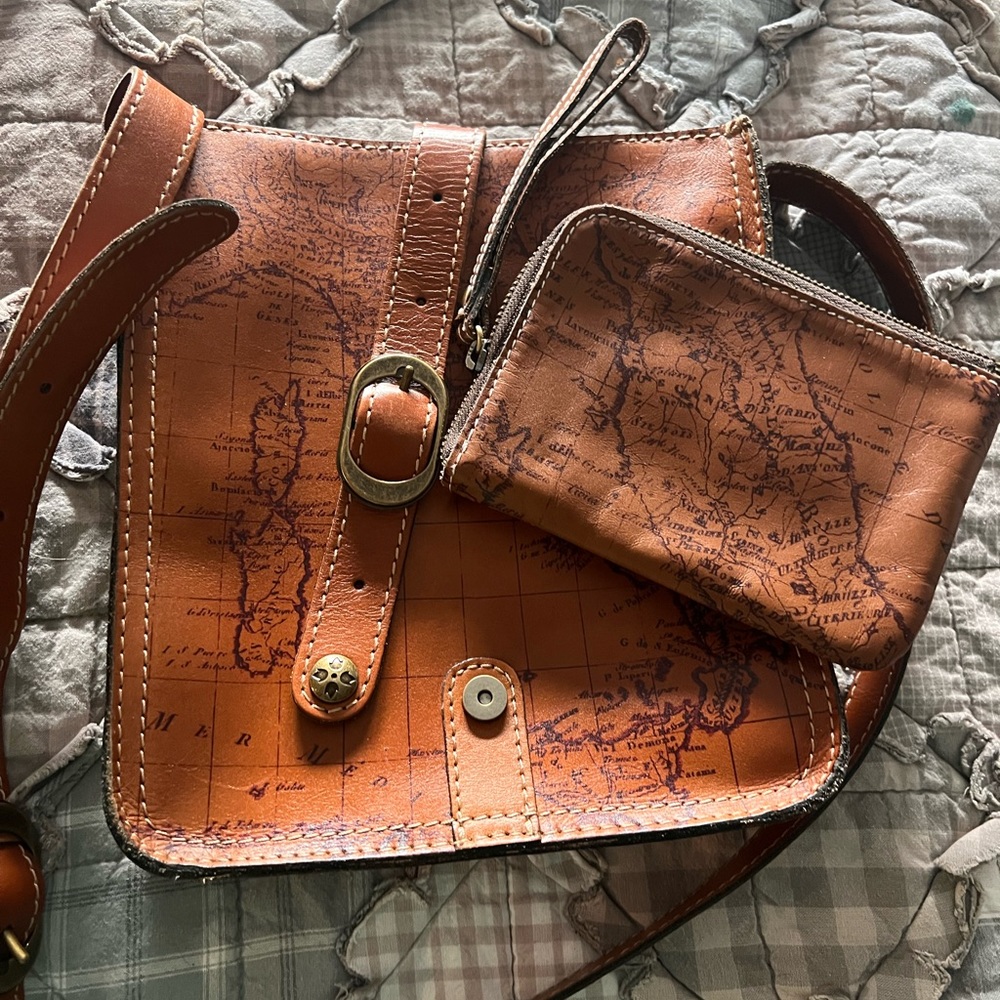 Patricia Nash crossbody and wallet